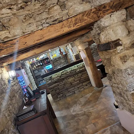 механа мераклии Treavna